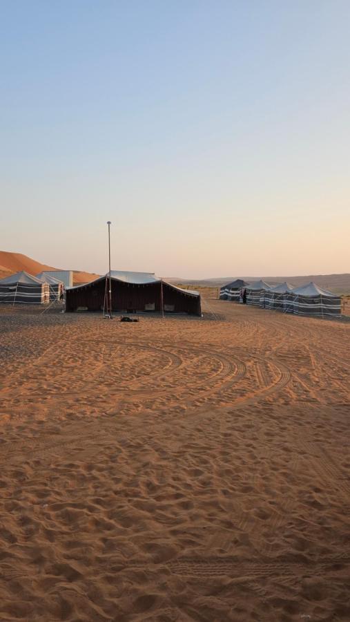 מלון Al Wāşil Bedouin Nights Camp מראה חיצוני תמונה