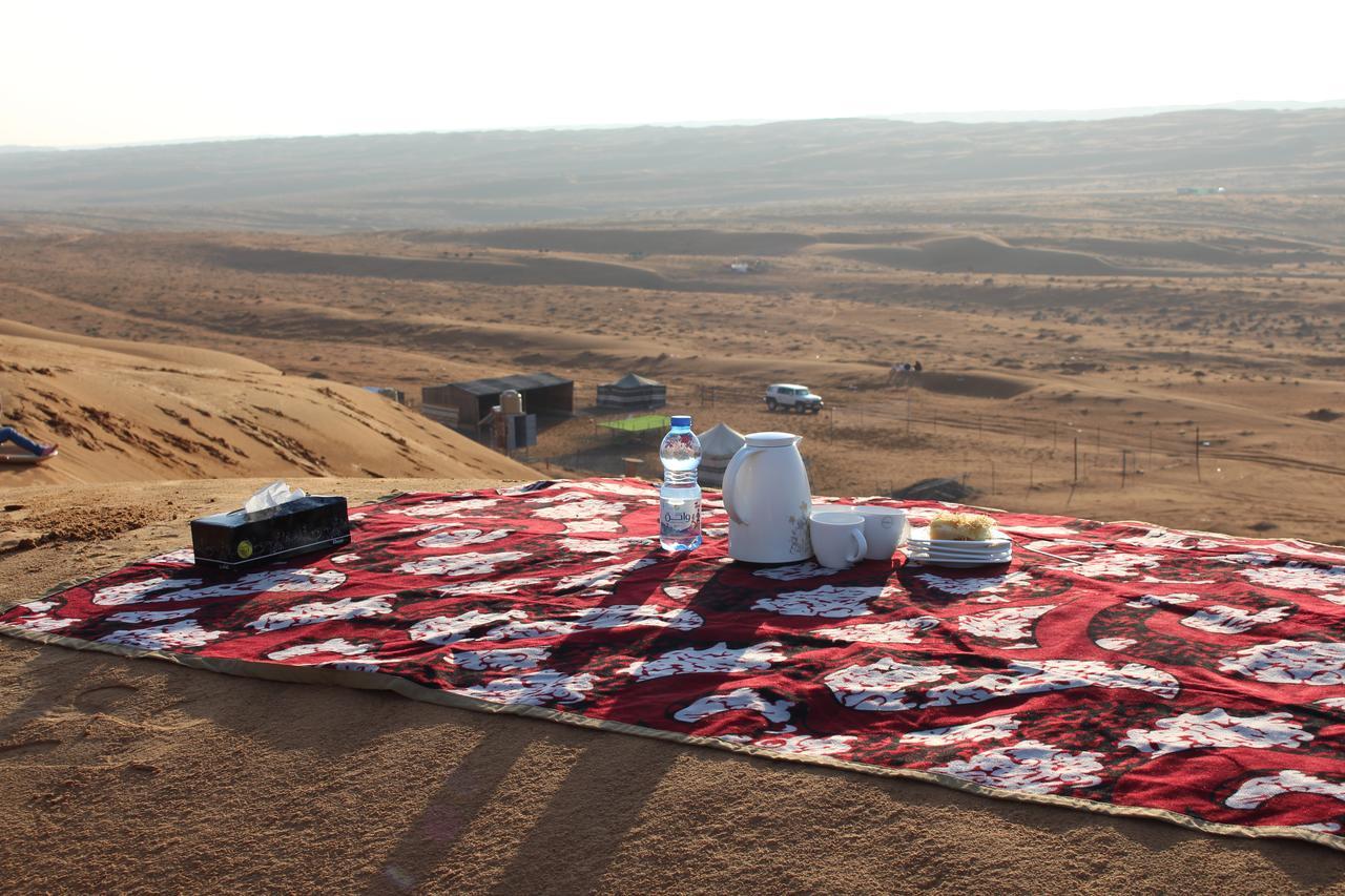 מלון Al Wāşil Bedouin Nights Camp מראה חיצוני תמונה