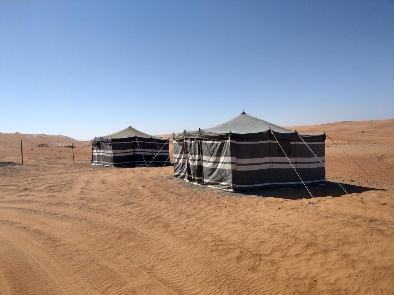 מלון Al Wāşil Bedouin Nights Camp מראה חיצוני תמונה